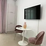 Holidays Sea Vibes One Apartment