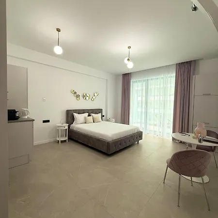 Holidays Sea Vibes One Nord Mamaia